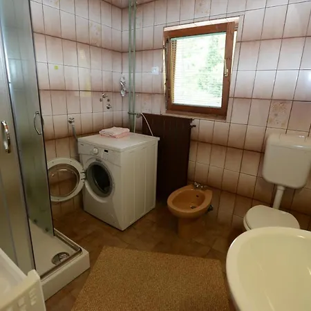 Apartma Korosec, 6 Apartment *